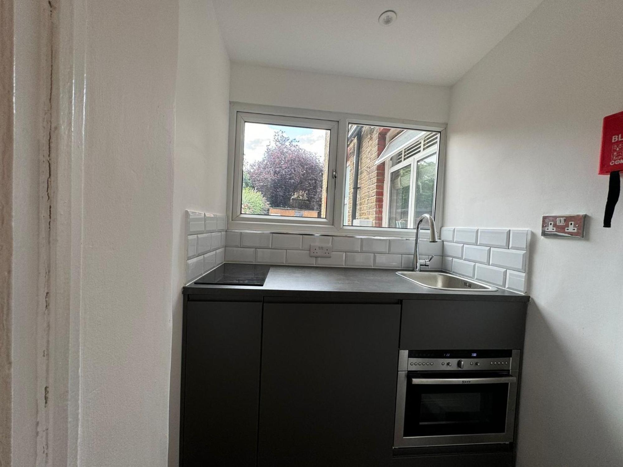 Modern Studio Chiswick Apartament