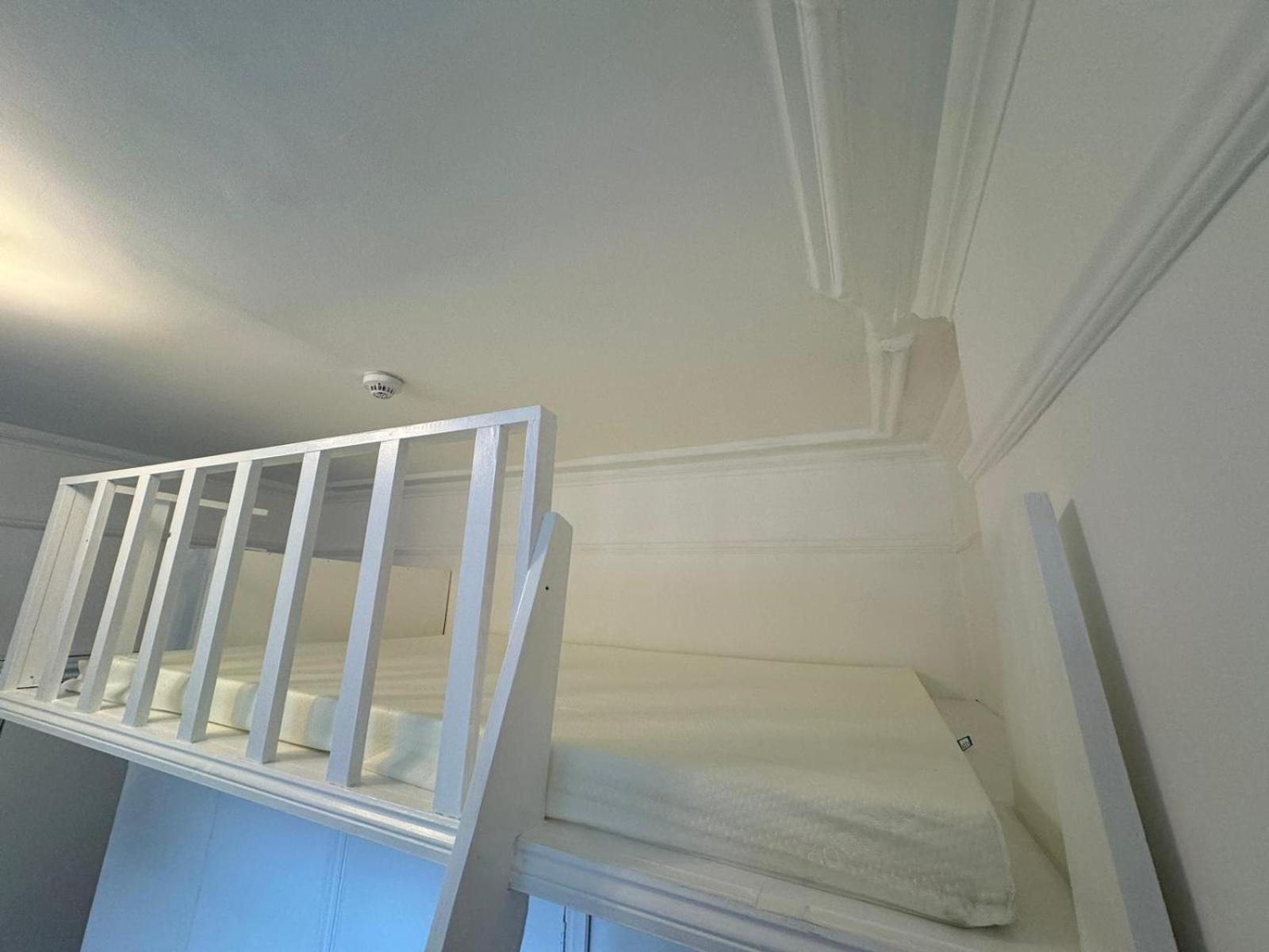 Modern Studio Chiswick Apartament